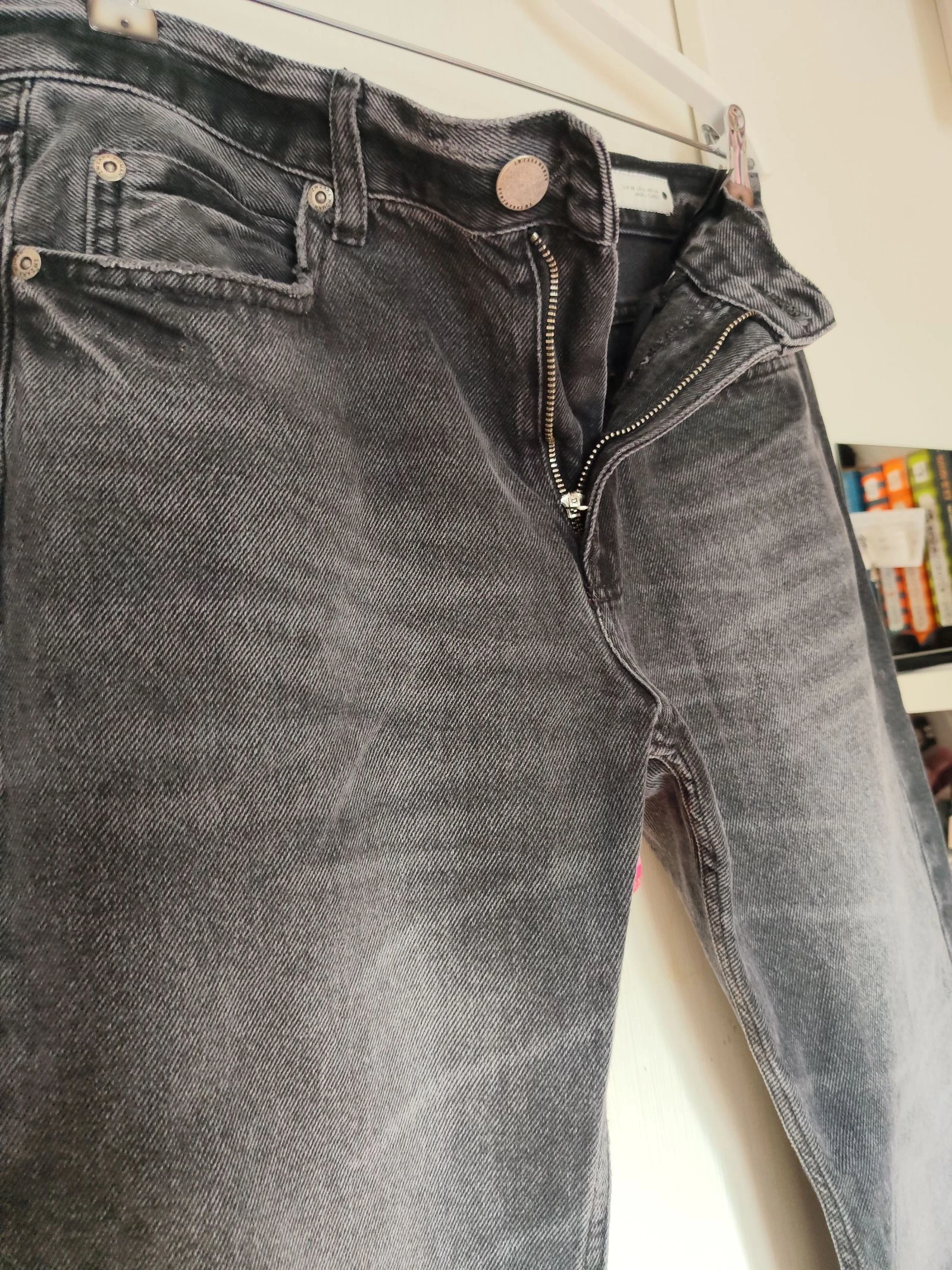 Calça jeans feminina Straight Fit efeito deslavado Zara Tamanho S/36 – photo 9